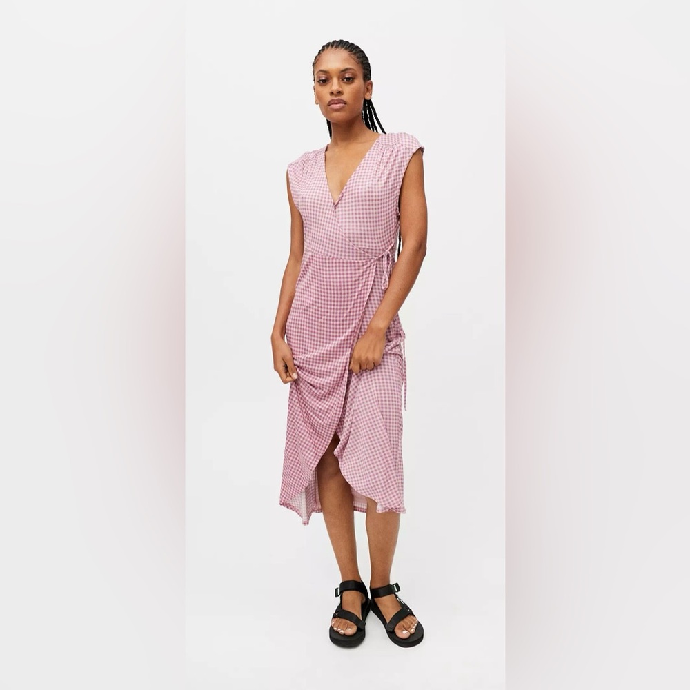 UO Zina Wrap Midi Dress